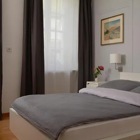 Am Historischen Marktplatz Verbandsgemeinde Bernkastel-Kues