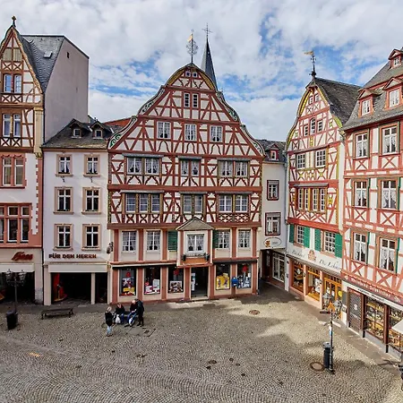 Am Historischen Marktplatz Apartment *